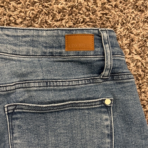 Judy Blue Light Wash Relaxed Fit Ankle Jeans Size 20 W - Picture 7 of 10